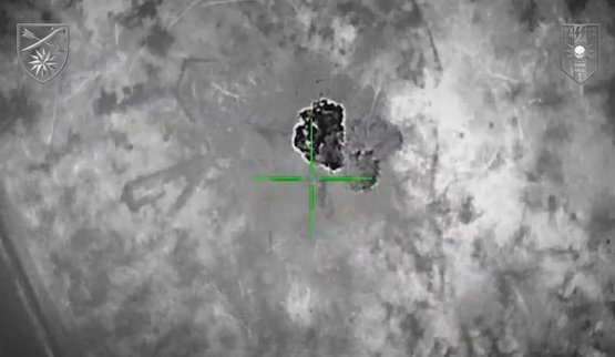 Операторы дронов 66-й бригады нанесли удары по скоплению военных РФ на Лиманском направлении