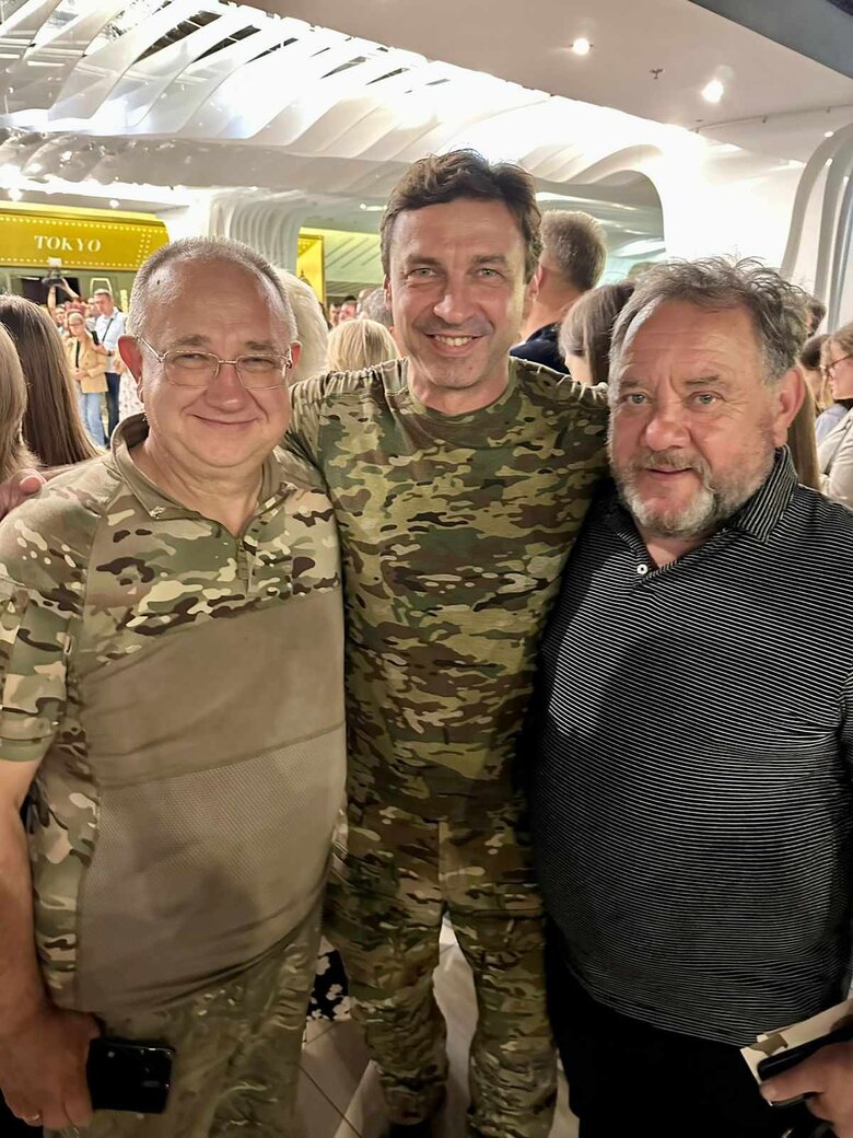 Від фронту до шпиталю. Хто такі Діти Айболіта і як вони рятують українських бійців 18