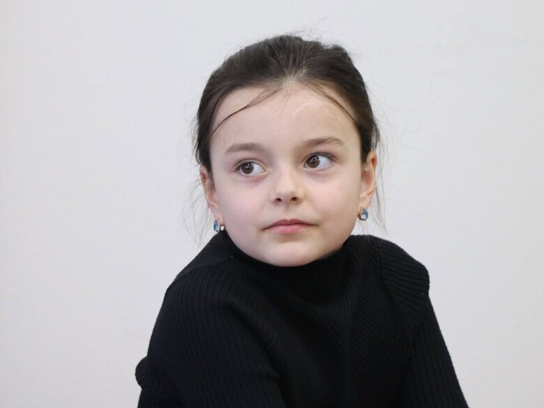 Повернулася до тренувань юна гімнастка Олександра Паскаль, яка торік втратила ногу внаслідок російського ракетного удару 01