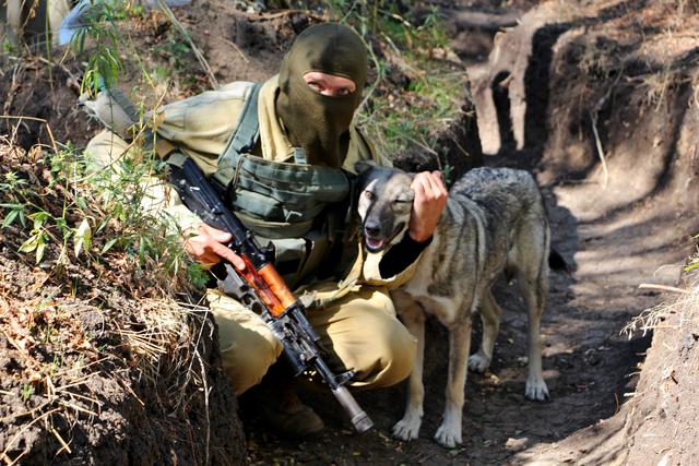 Mariupol tactical force scouts awarded on their professional holiday 06 Mariupol tactical force scouts awarded on their professional holiday 06