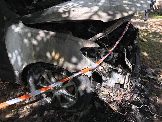 Автомобіль депутата облради, голови фракції УКРОП Кокітко підірвали на Житомирщині 02