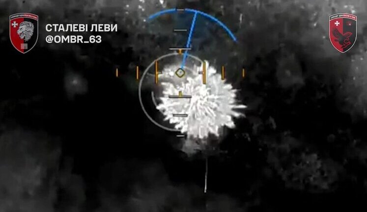 Навіть антидронові плащі не врятували російських загарбників від "Баби Яги" бійців 63 ОМБр. ВIДЕО