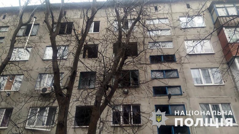 Рашисти завдали 8 ударів по Донеччині за добу: пошкоджено 20 цивільних об’єктів 05