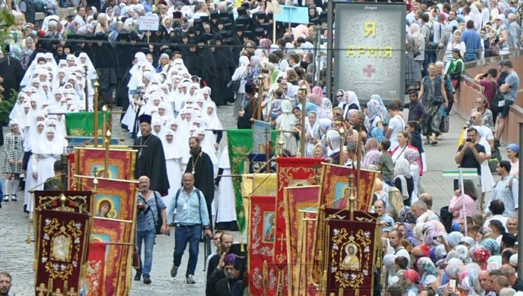 Онуфрій, Новинський, Бойко і віряни: як УПЦ МП хресну ходу проводили. ВІДЕО+ФОТОрепортаж (оновлено)