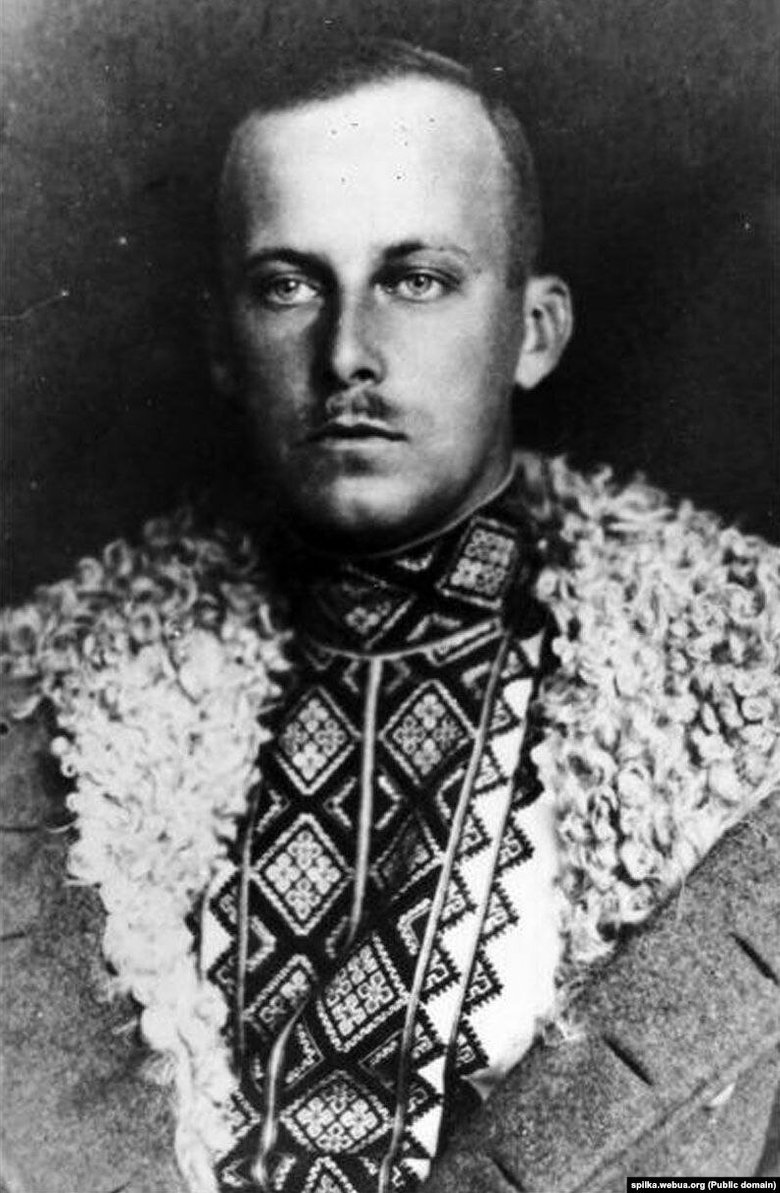 Вышиванка Василия Вышиваного вернулась спустя 100 лет