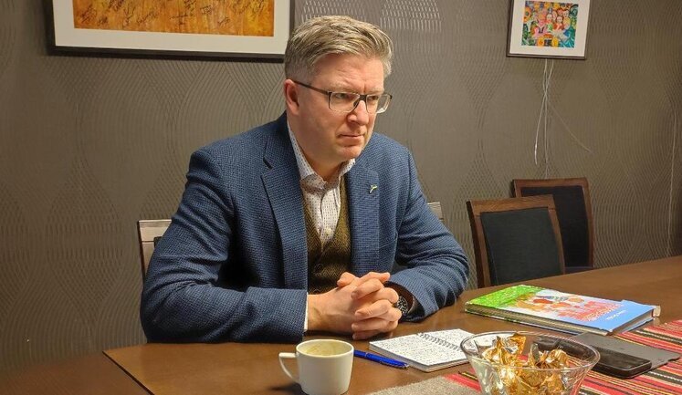 "Кожен російський танк, який знищено в Україні, не атакуватиме нашу землю", - посол Естонії Каймо Кууск