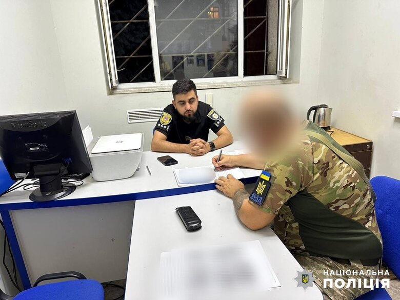 В Одесі затримали чоловіка, який погрожував ТЦК пістолетом