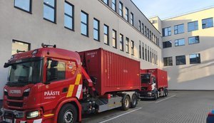 Естонія передала українським рятувальникам генератори, мотопомпи та захисне спорядження