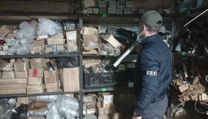 На Дніпропетровщині викрили канал незаконного переправлення обладнання для військових літаків