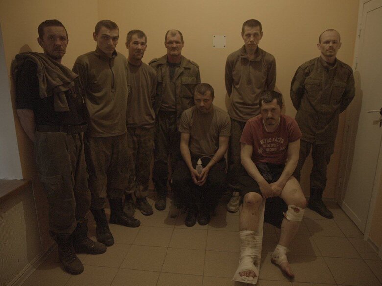 Чергова партія полонених окупантів, захоплених на Бахмутському напрямку 01