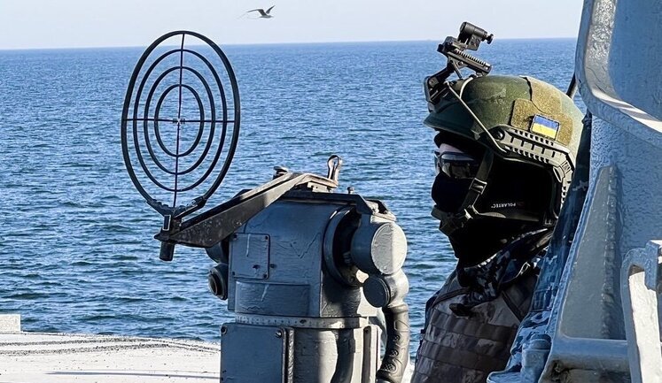 Дзеркальна відповідь: Міноборони України оголосило потенційними цілями всі судна на шляху до російських портів