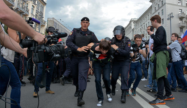 Moscow police brutally dispersed opposition demonstration 20 Moscow police brutally dispersed opposition demonstration 20