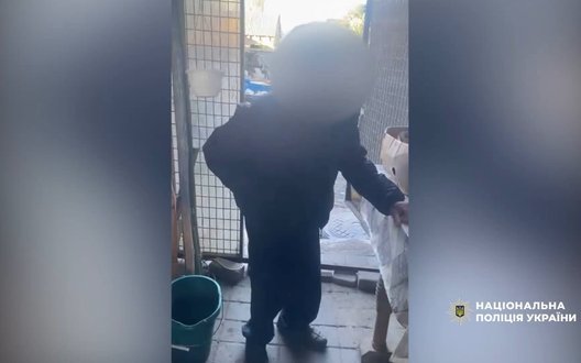 Чоловік понад 20 років утримував людину у трудовому рабстві на Львівщині, - Нацполіція. ФОТОрепортаж