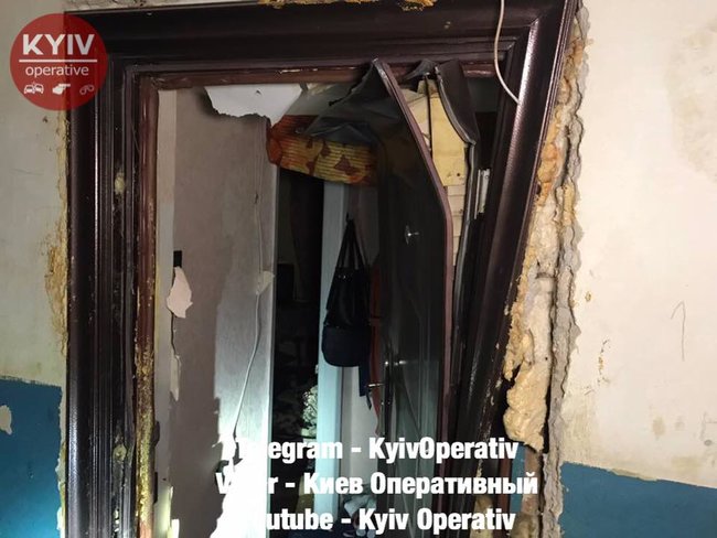Взрыв в многоэтажном доме прогремел в Киеве 02