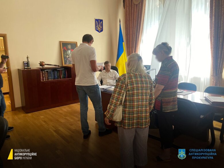 Голову Державної судової адміністрації Сальнікова викрито на підбурюванні до надання хабарів суддям Верховного Суду, - НАБУ 02