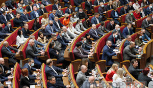 На розгляд одного законопроєкту нардепи витрачають 30 хвилин, -