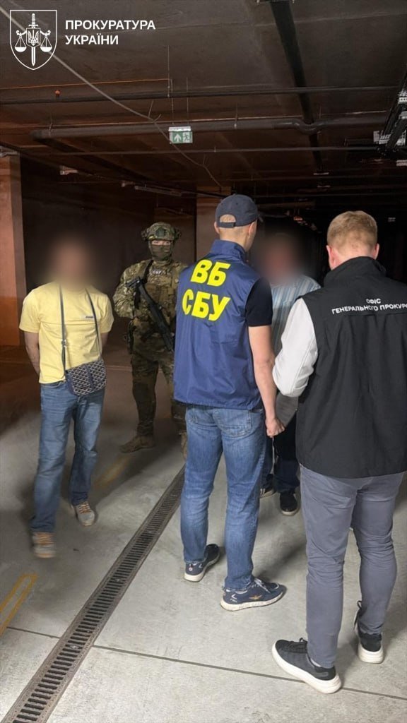 Працівник СБУ попався на хабарі у 34 тисячі доларів