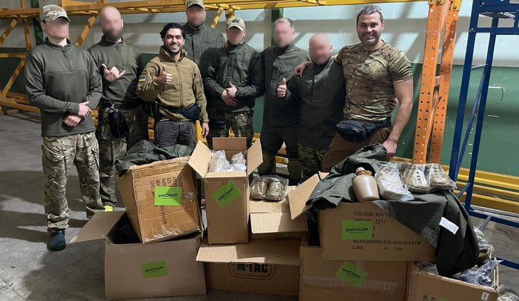 Передали спецпідрозділу "Сафарі" чергову партію тактичного одягу та амуніції, - Лерос. ВІДЕО+ФОТО