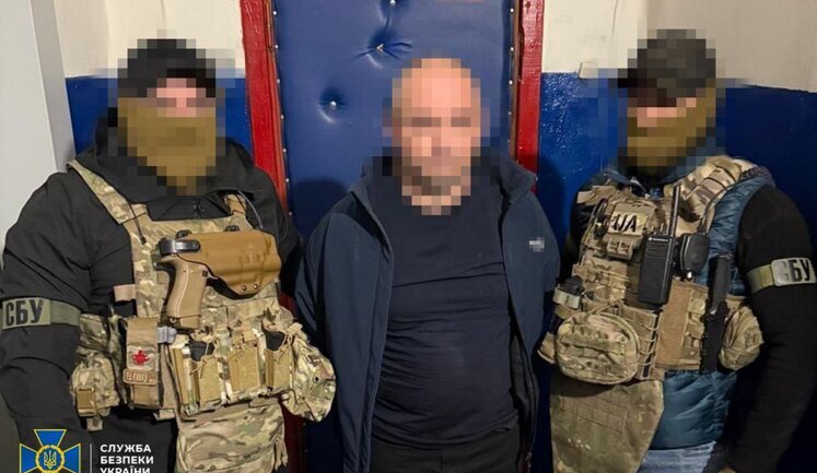 Виготовляв вибухівку для терактів в Україні: СБУ затримала агента РФ в Одесі. ФОТОрепортаж