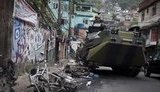 Бронированная техника и армия в Рио: Бразилия готовится к чемпионату мира по футболу. ФОТОрепортаж