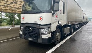Красный Крест направил более 18 тонн стройматериалов на оккупированный Донбасс, - Госпогранслужба