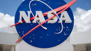 NASA приостановила сотрудничество со SpaceX по высадке человека на Луну из-за иска Безоса