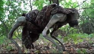 Бойовий робопес на службі українських військових. ВIДЕО