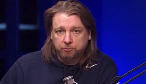 "НАБУ веде війну проти України", - піарник Зеленського та Януковича, заброньований від війни у Києві. ВIДЕО