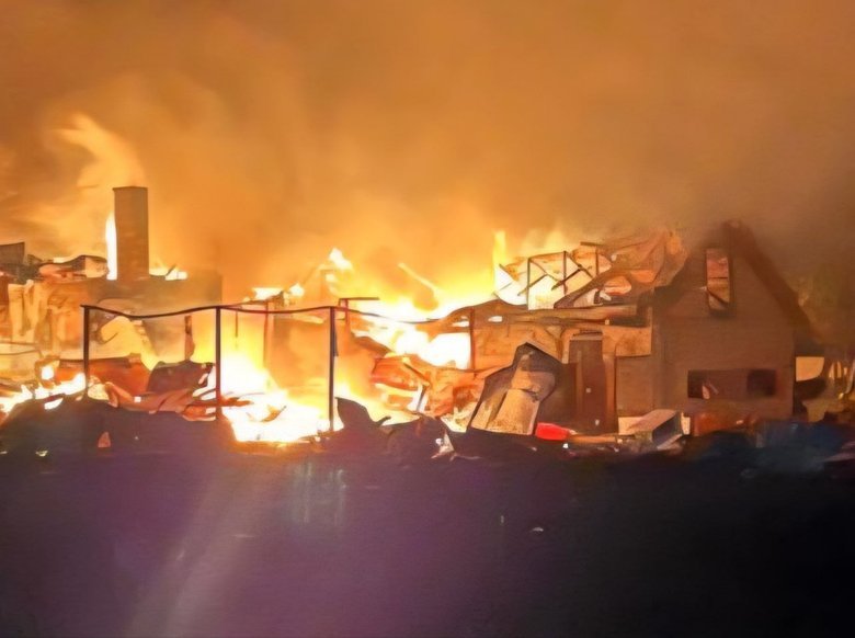 Массированный ночной обстрел Днепропетровской области: погибла женщина, пострадали дети