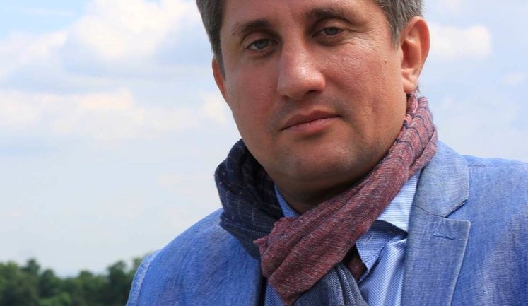 Смішно спостерігати як люди, які позбавили вкладників їхніх заощаджень, розповідають щось про суверенітет України, - член правління "ПриватБанку" Сульжик про Коломойського