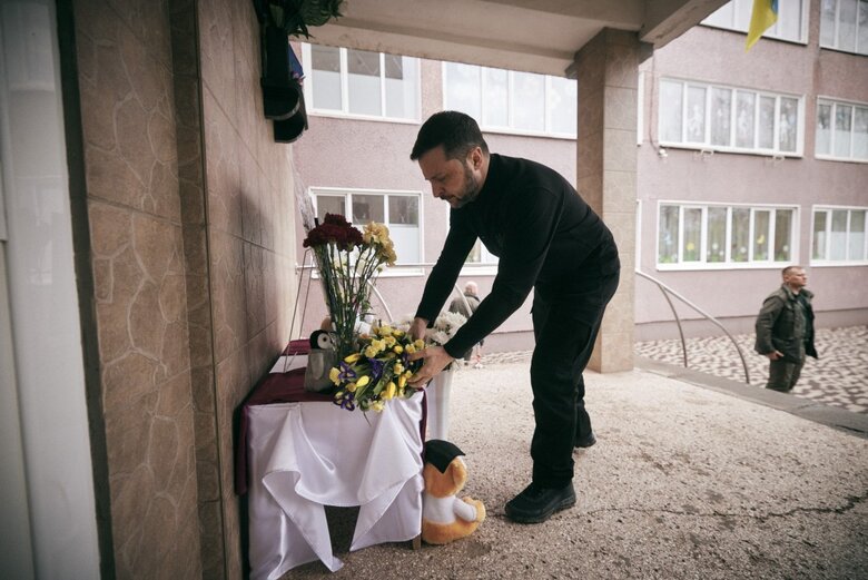 Удар по Кривому Рогу 4 апреля: Зеленский почтил память'ять загиблих