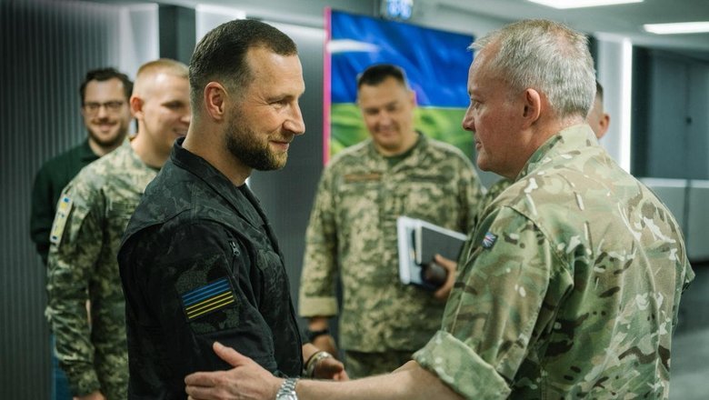 Хмара про ракети для Gripen