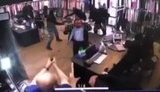 Драка и перестрелка в магазине тканей на одесском рынке "7-й километр". ВИДЕО камер наблюдения