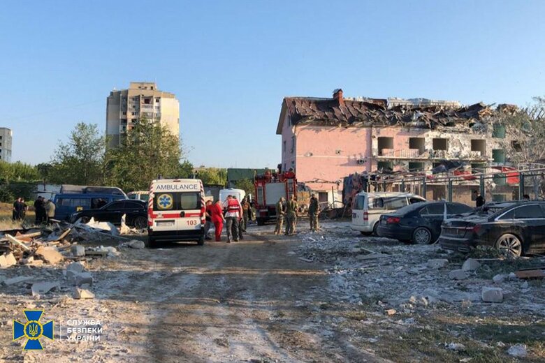 СБУ начала расследование ракетных обстрелов гражданских объектов в Одесской области, - Баканов 05