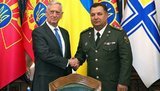 Передача американської летальної зброї Україні здійснюватиметься своєчасно, - Полторак за підсумками зустрічі в Пентагоні