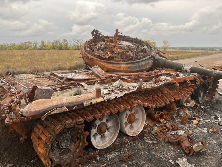 Танкіст Павло Філик: На один наш танк було чотири їхні. Це стандартна ситуація. Було й таке, що одним танком виходили на вісім-десять російських 05