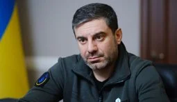 Неизвестные в военной и гражданской форме проникли через окно в дом на Хмельнитчине: Лубинец обратился в ОГП. ВИДЕО