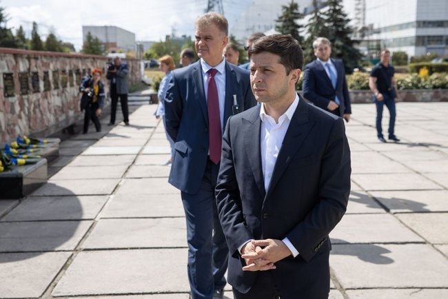 Обєднавшись, ми зможемо подолати найсерйозніші виклики планетарного масштабу, - Зеленський оглянув арку НБК на ЧАЕС і відвідав Припять 01