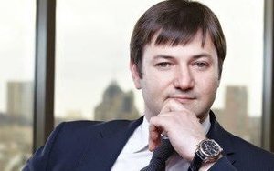 "Наверно, это первый раз, когда с русскими кто-то решил судиться. До этого бегали на поклон", - глава юридического департамента "Нафтогаза" Ярослав Теклюк, выигравший арбитраж у "Газпрома"