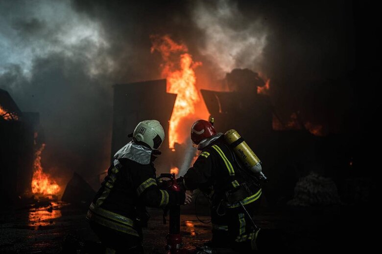 Zelenskyy congratulated employees of State Emergency Service on Day of Rescuer: You saved thousands of lives after shelling, eliminated more than 100,000 fires 03