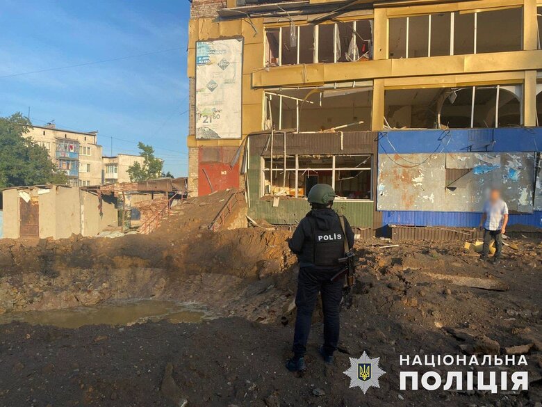 Ворог атакував ракетами Краматорськ і Костянтинівку, пошкоджено будинки, цех підприємства та ЛЕП 01