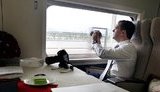 Медведева впечатлил китайский скоростной поезд. ФОТОрепортаж