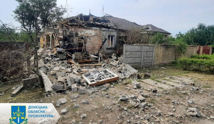 П’ятеро цивільних поранено внаслідок ворожої атаки на приватний сектор Дружківки. ФОТО