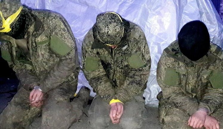 Под Волчанском ВСУ взяли в плен около 60 россиян. В городе продолжаются бои, - спикер ОСГВ "Хортица" Волошин