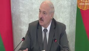 Лукашенко поручил МИД Беларуси предупредить Зеленского об ответственности за "разжигание беспорядков". ВИДЕО