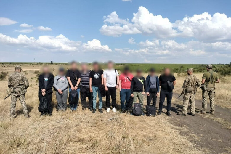 Ten draft dodgers detained on the border with Moldova in Odesa region