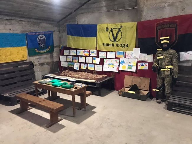 Музей російсько-української війни відкрили в костелі у Хмельницькому 06