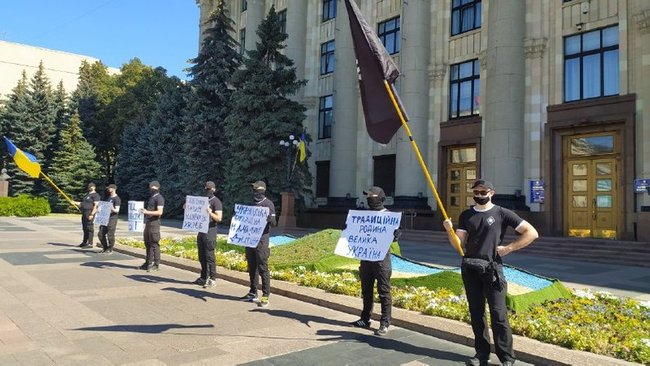 У Харкові відбувся Автопрайд, обійшлося без провокацій 05