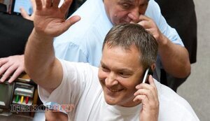 Нардеп "ЄС" В'ятрович нагадав "слугам народу", які подали "мовні" правки, про долю закону Колесніченка-Ківалова та його авторів: "Це урок історії". ВIДЕО