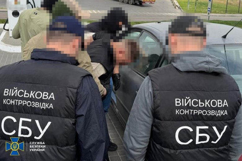 СБУ затримала посадовця військової частини на Одещині